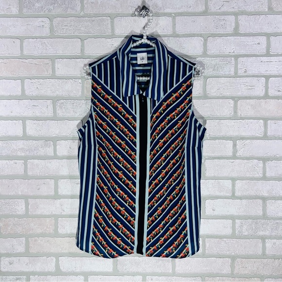 CAbi Style 6318 Chevron Top Size M - Picture 3 of 8